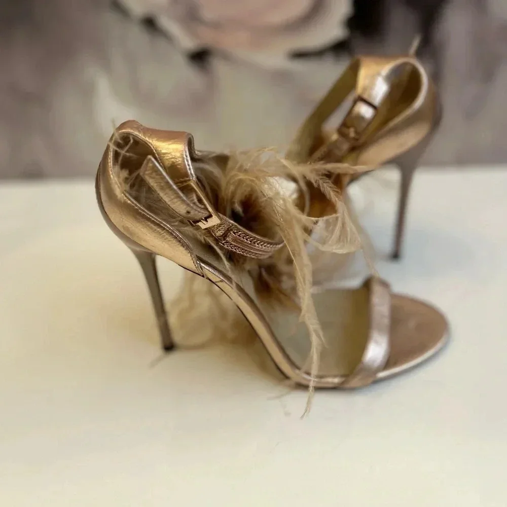 ! B Brian Atwood Laracca Feather Rose Gold Bronze Metallic Sandals 6! - Picture 8 of 9